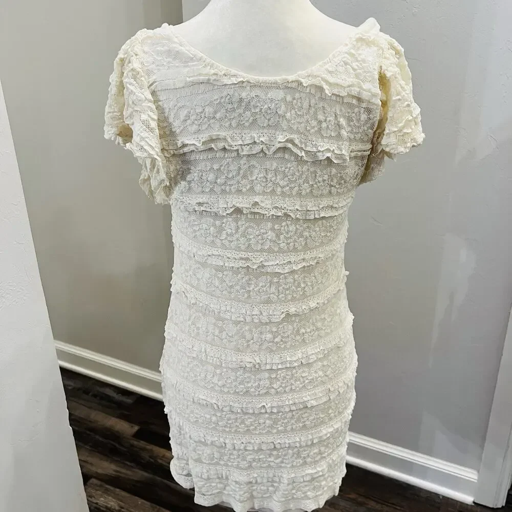 BLU PEPPER Women’s Ivory Layered Dress Short Sleeve Size Small (A0126) - Picture 5 of 7